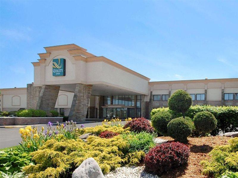 Quality Inn & Conference Center Somerset Luaran gambar