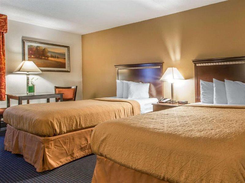 Quality Inn & Conference Center Somerset Luaran gambar