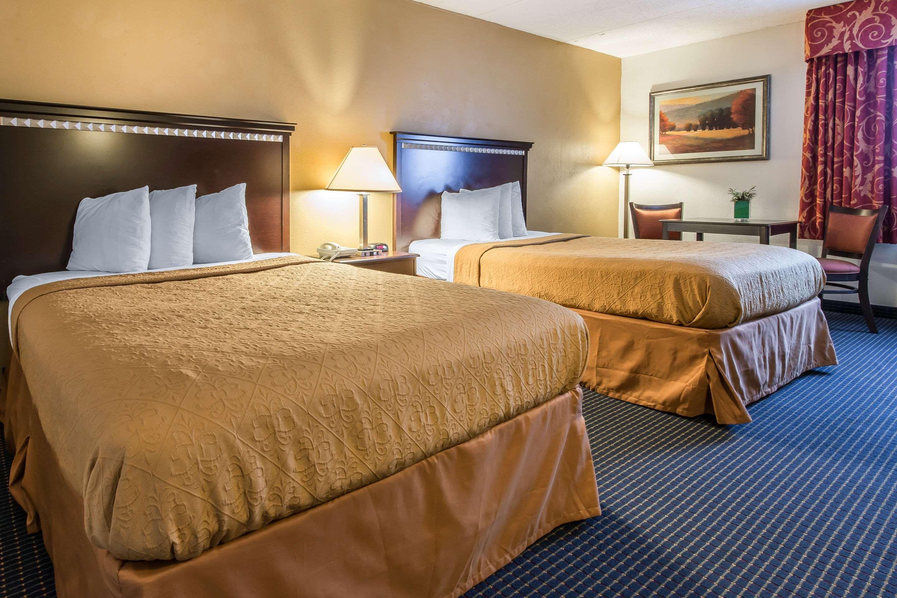 Quality Inn & Conference Center Somerset Luaran gambar