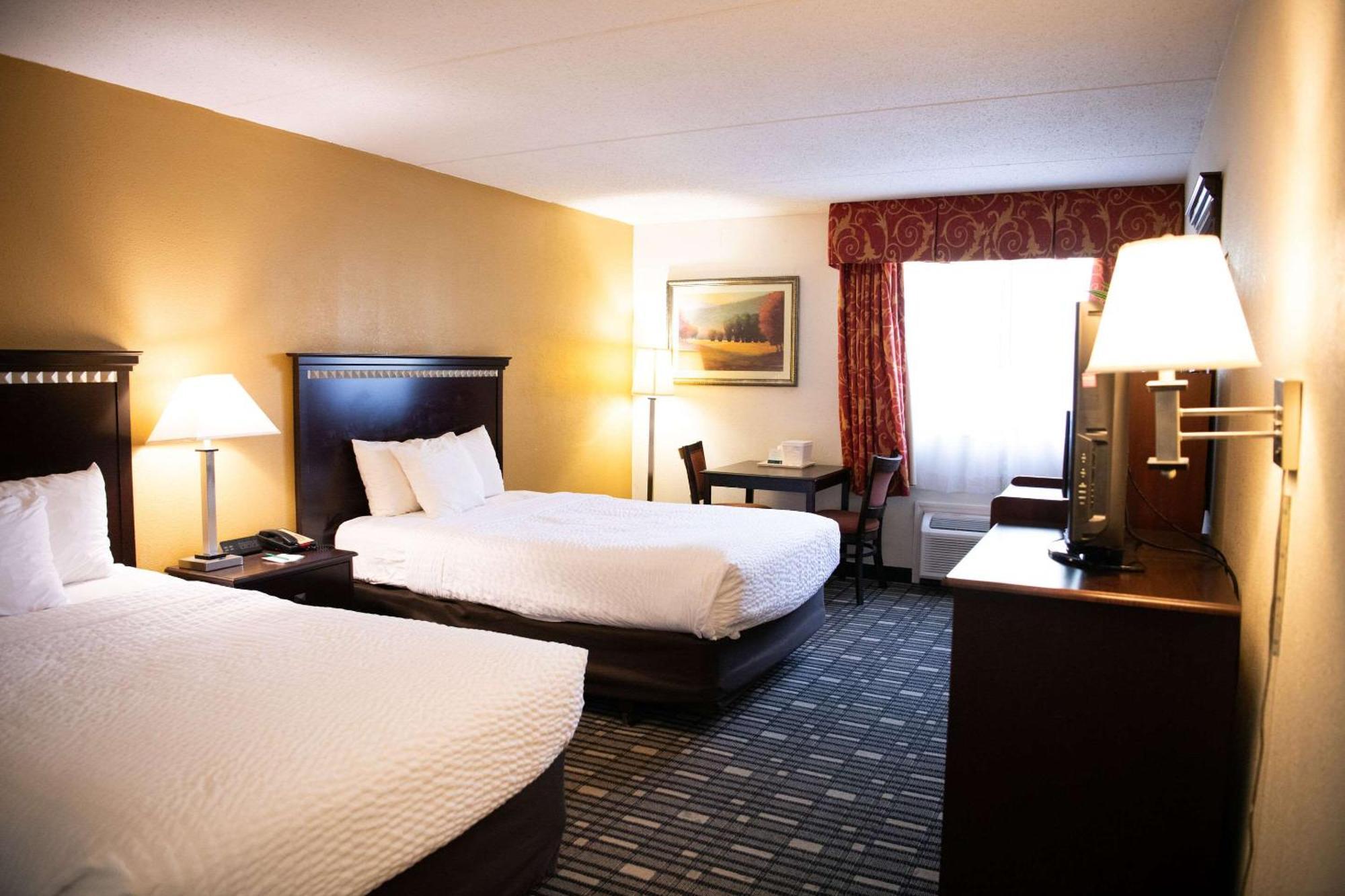 Quality Inn & Conference Center Somerset Luaran gambar