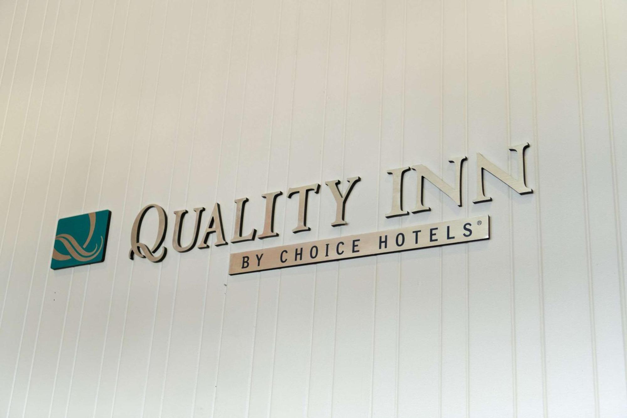 Quality Inn & Conference Center Somerset Luaran gambar