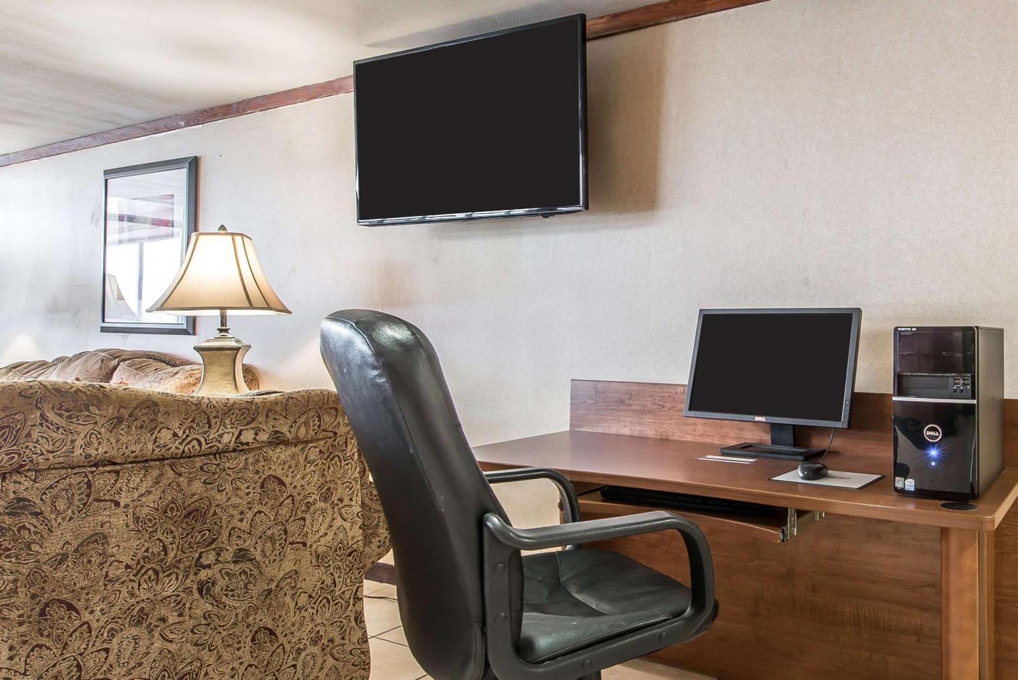 Quality Inn & Conference Center Somerset Luaran gambar