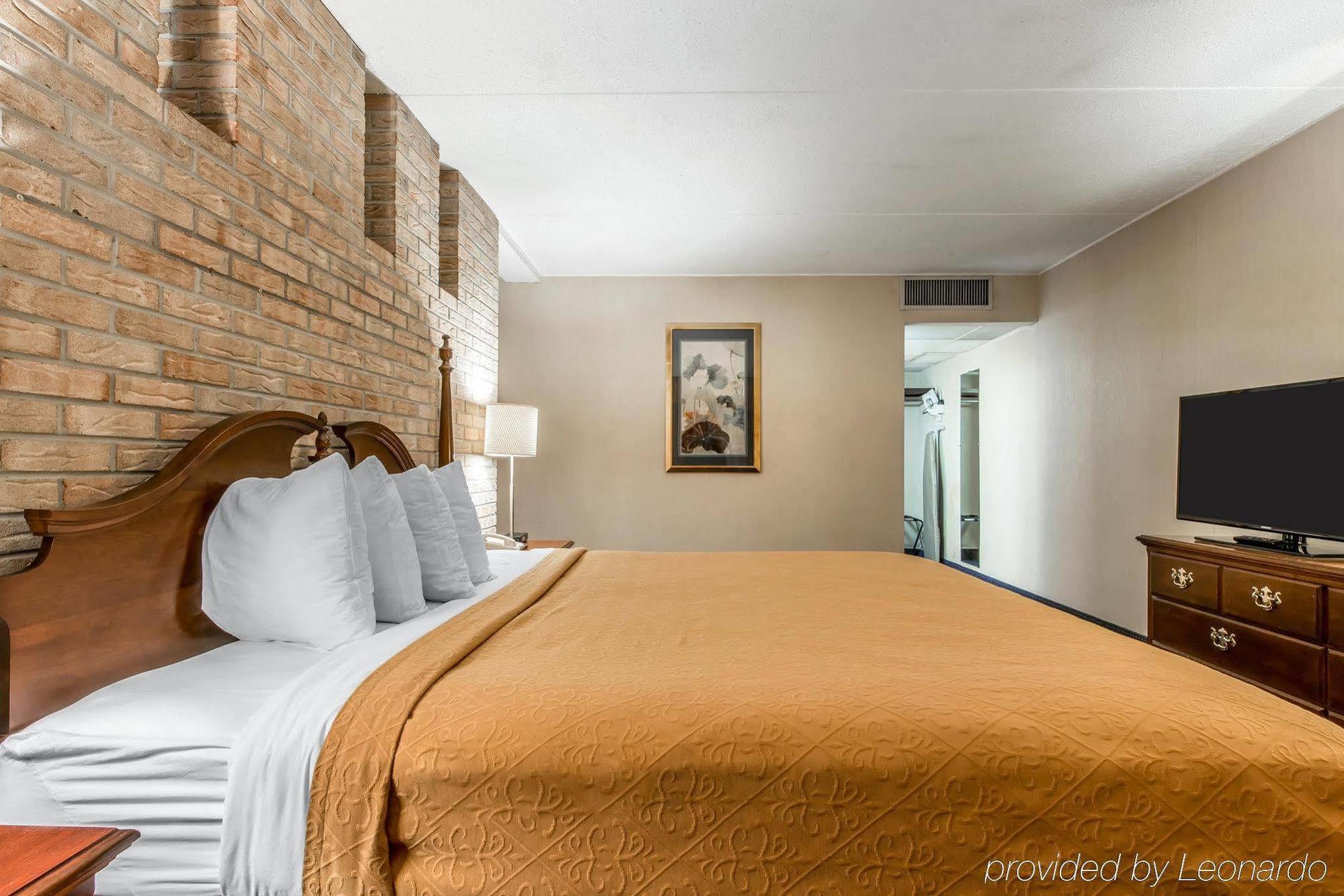 Quality Inn & Conference Center Somerset Luaran gambar
