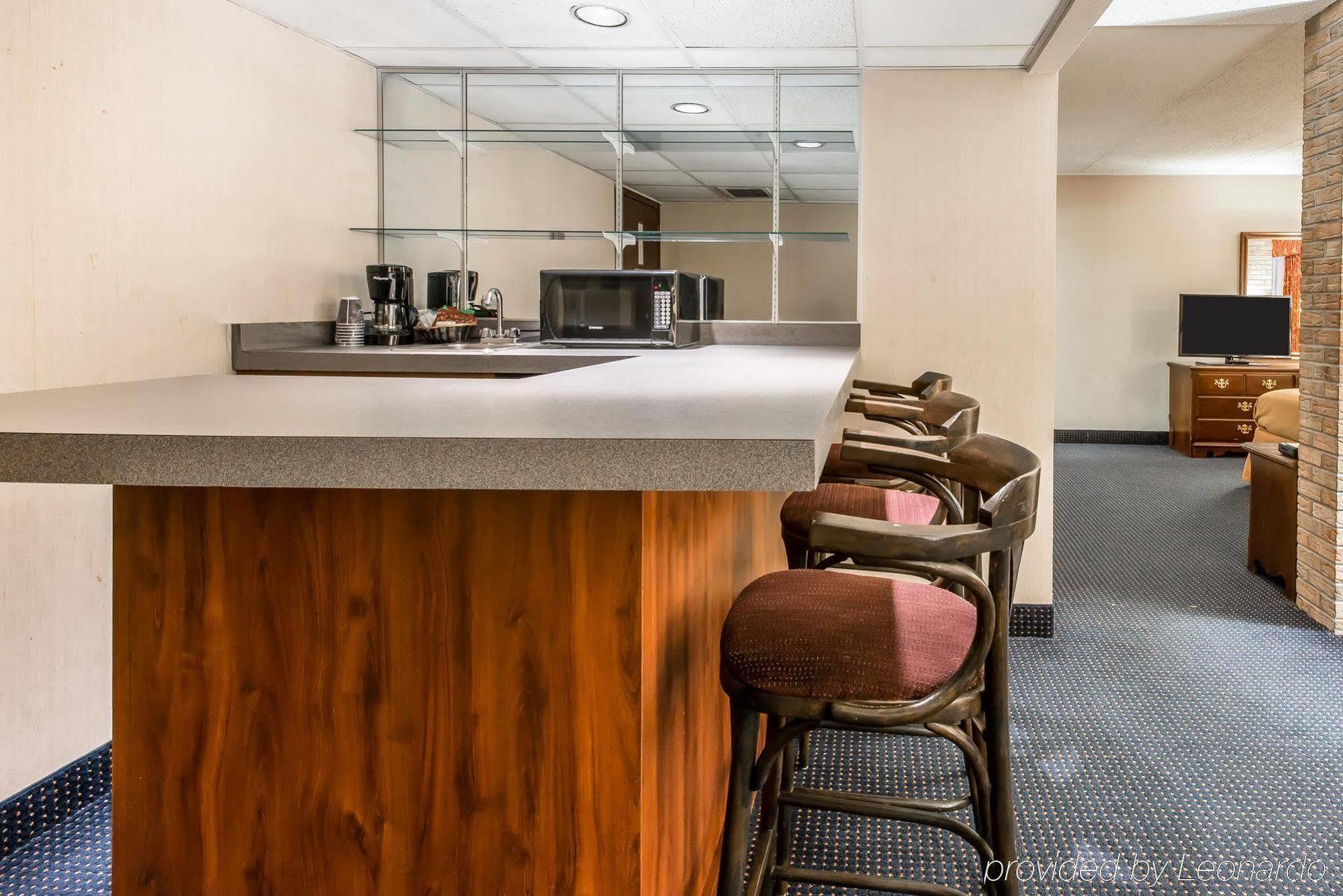 Quality Inn & Conference Center Somerset Luaran gambar